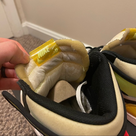 Jordan retro 1 “volt gold” high (555088-118) - Picture 4 of 7